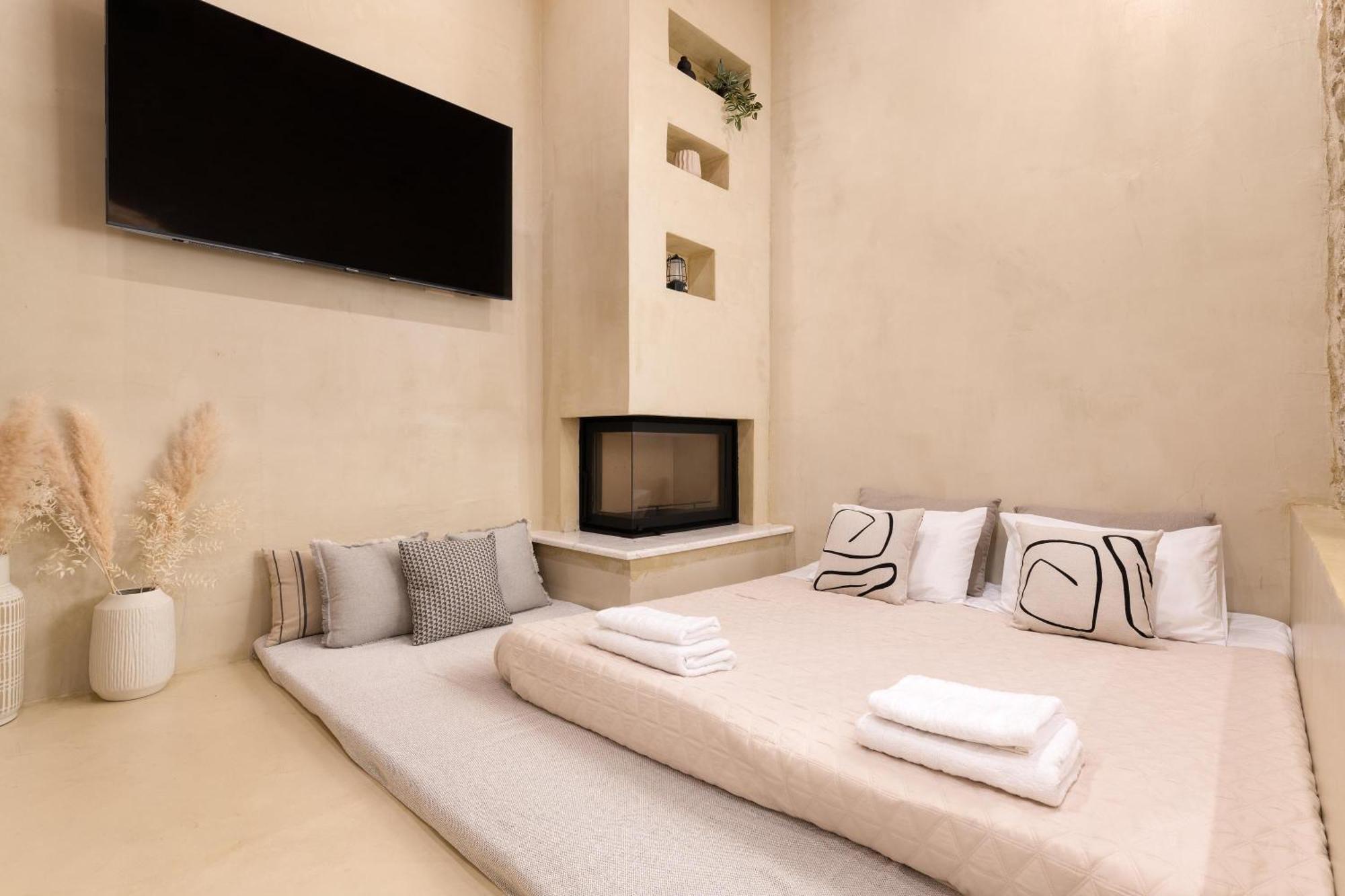 Apartment Antheia Traditional House